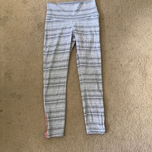 Lululemon workout leggings